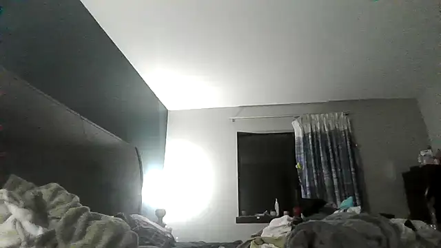 Lovemcurvy69 webcam