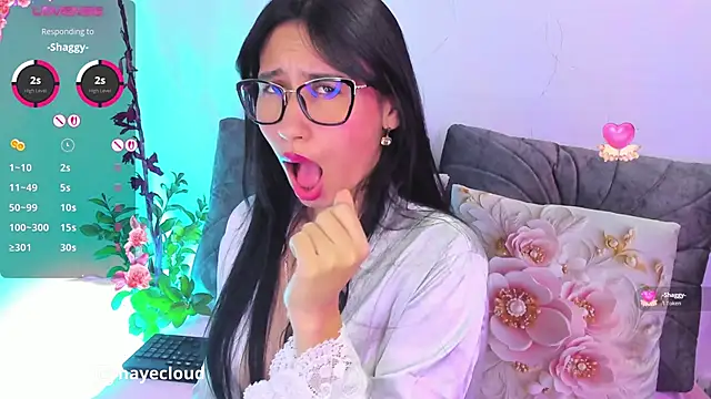 nayecloud's live room