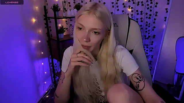 anyataylor_ - AnyaTaylor_'s free webcam - UK Sex Cams