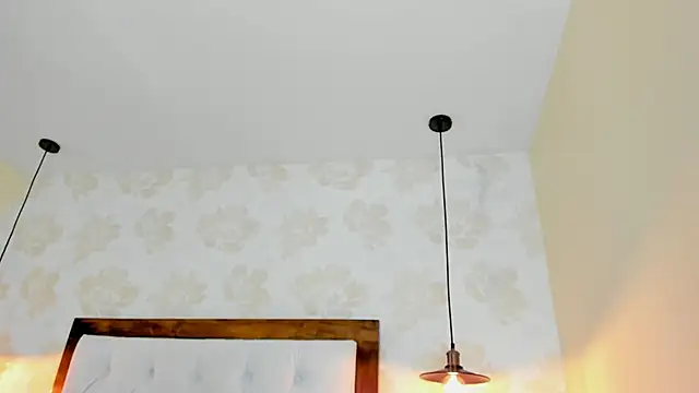 Watch IRISCLARK1 live on EroticFlix - High definition streams
