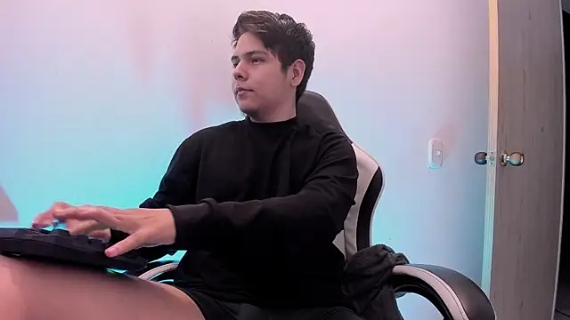 Asta_YunoXXX webcam