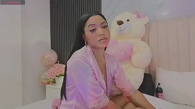 Madiee_Rhea webcam
