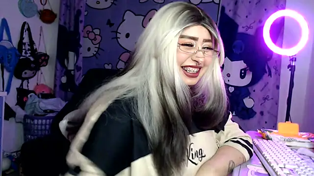 lussyevans24 webcam