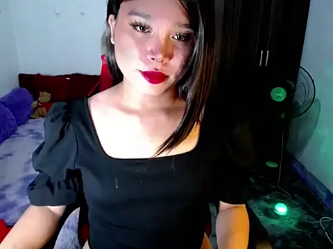 sofiathe1st live cam on StripChat