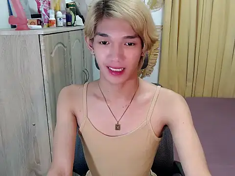 urasian_john18 webcam