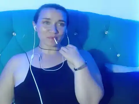 Alice_Jovovich69 webcam