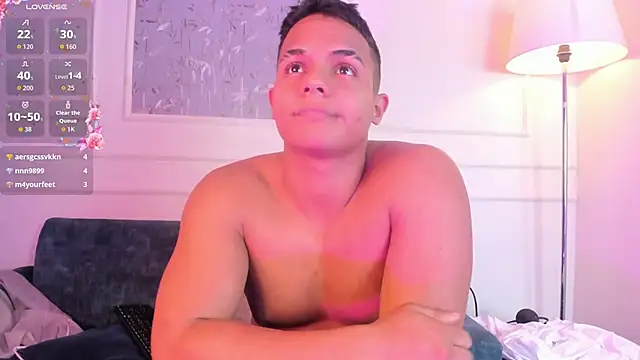 Alex_Kriz webcam