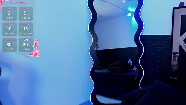 Queen_Jen webcam