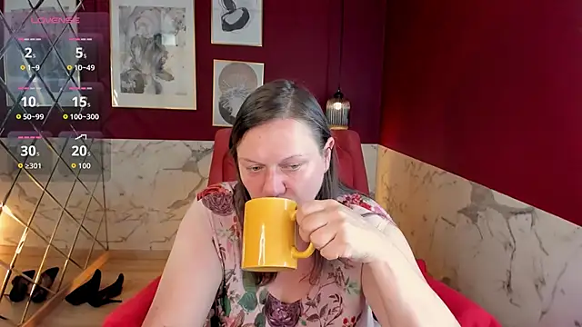 KellyPerfection webcam
