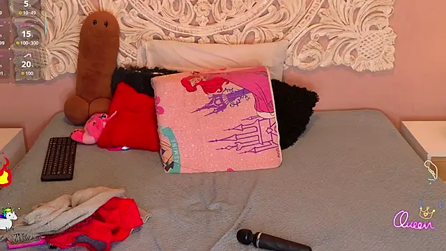 MalaikaBrown webcam