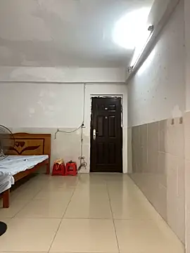Mr_iphone11 webcam