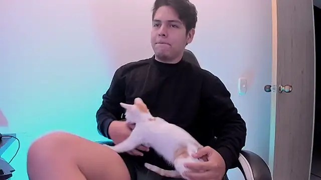 Asta_YunoXXX webcam
