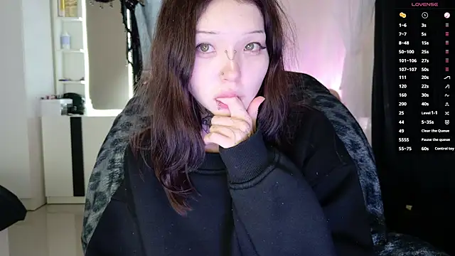 Lein_Bone live sex cam