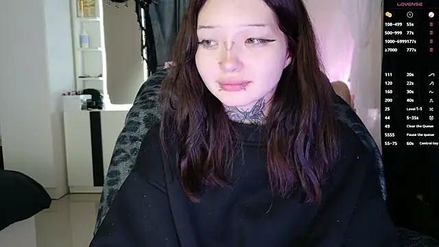Lein_Bone live cam on StripChat