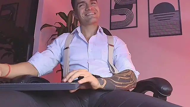 ALPHA_DOMINUS_ webcam