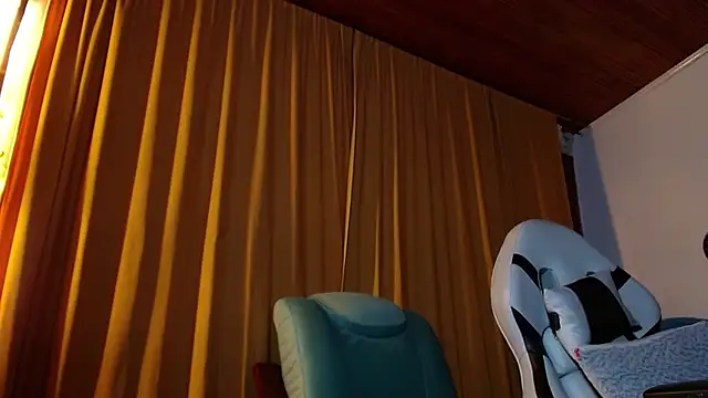 sebastian_horny webcam