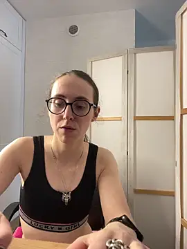 MartiniiSelenna webcam