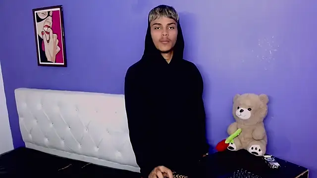 Angel_foxc13 webcam