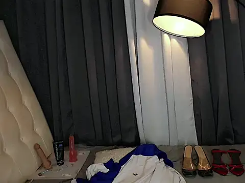 Foxxy_Barbie webcam