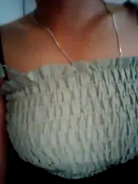 zara-bebe - Zara-bebe's free webcam - UK Sex Cams