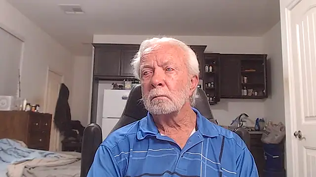 rockpoint69 live cam on StripChat