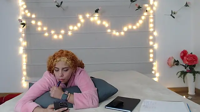 sarabubbie (Ask my age) - Get Naked