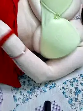 Indian_Coupl3 webcam