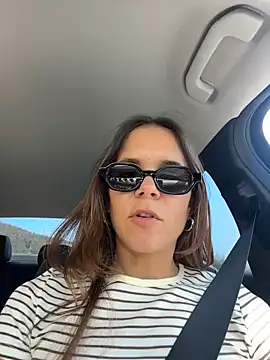 JuicyFruits93 webcam