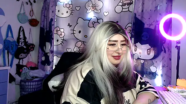 lussyevans24 webcam
