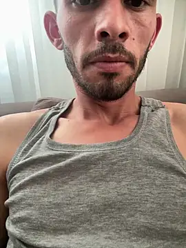 yanlizkurt01 webcam