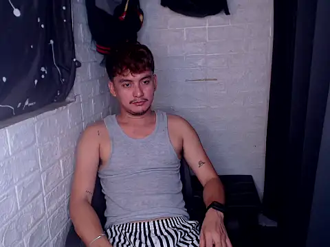 tempting_jon (M young) - HELP ME TO CUM AND REACH MY GOAL BABE!