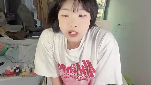 Akong11 live cam on StripChat
