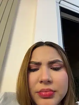 Beella1_ webcam