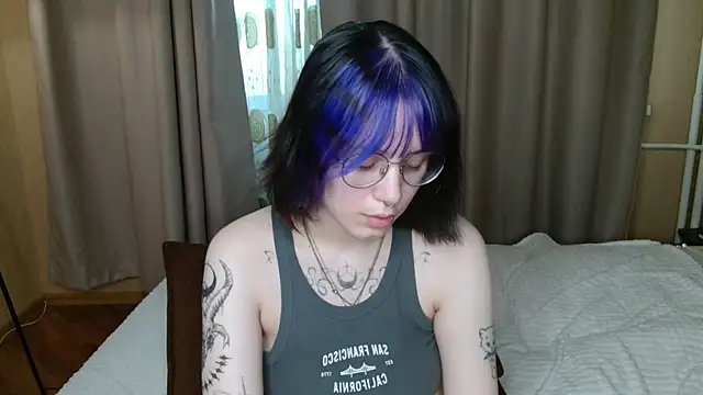 KellePourier webcam