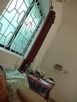 NakedMILFx webcam
