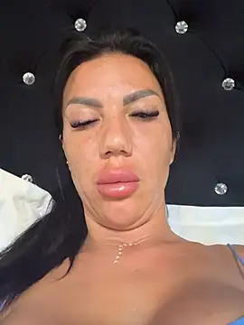 selinevelvet - SelineVelvet's free webcam - UK Sex Cams