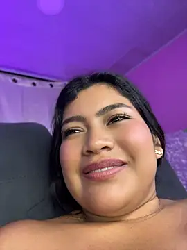 lunaarosse (F young) - control toyx2 mnt 🥵🥵