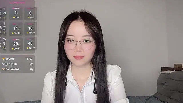 77-Vicky webcam