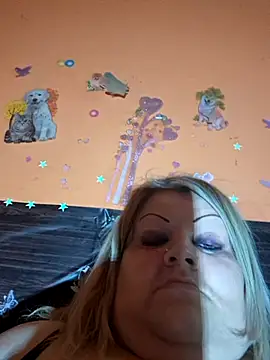 ducicsajsziii webcam