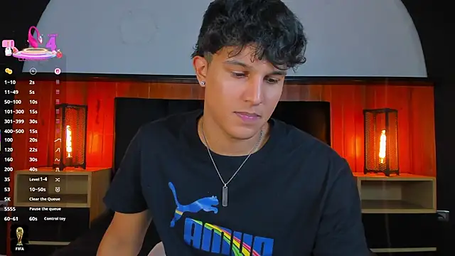 Leo_Savage_ webcam