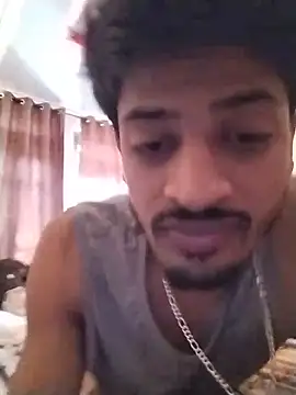 Wild_Vassu webcam