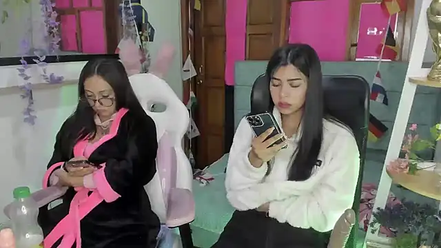 Aysha_winxs webcam