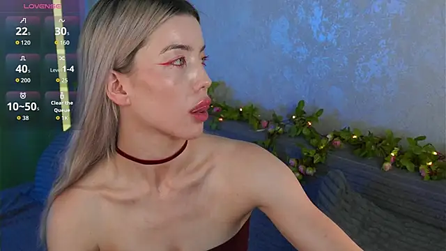 LindaThackerr webcam
