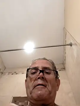 bobby69cock webcam