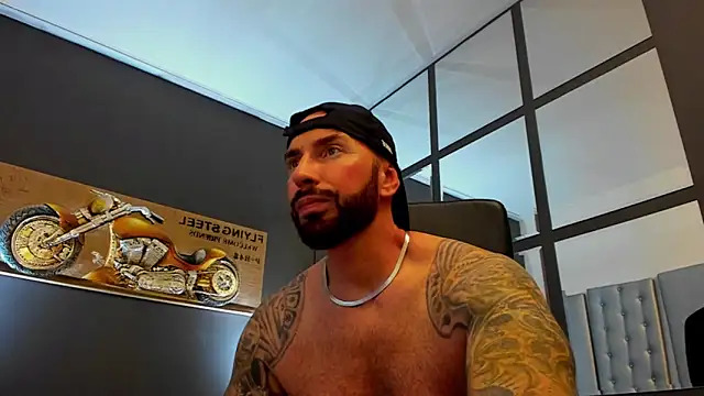 AronGrant webcam