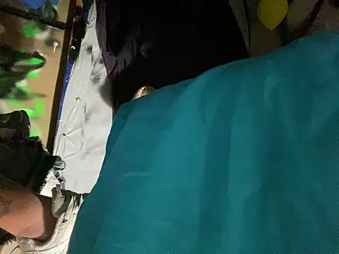 GusanoDelicioso webcam