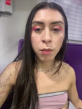 Sara_Davina webcam