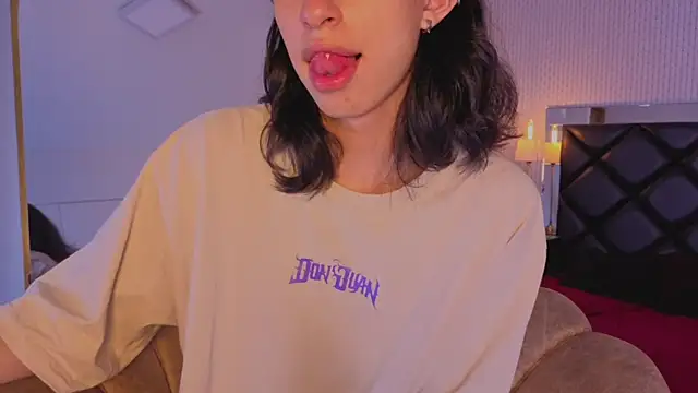 ryo_light (M twink) - Cum In Public