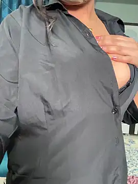 lisa_afreen (F young) - Panty bra dance