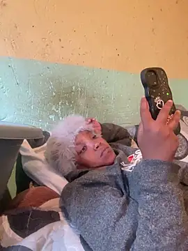 friendlybitch22 webcam